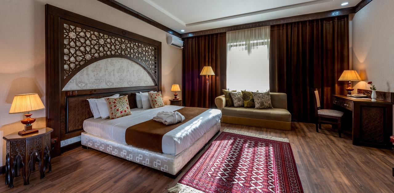 Orient Star Hotel Samarkand Exteriör bild